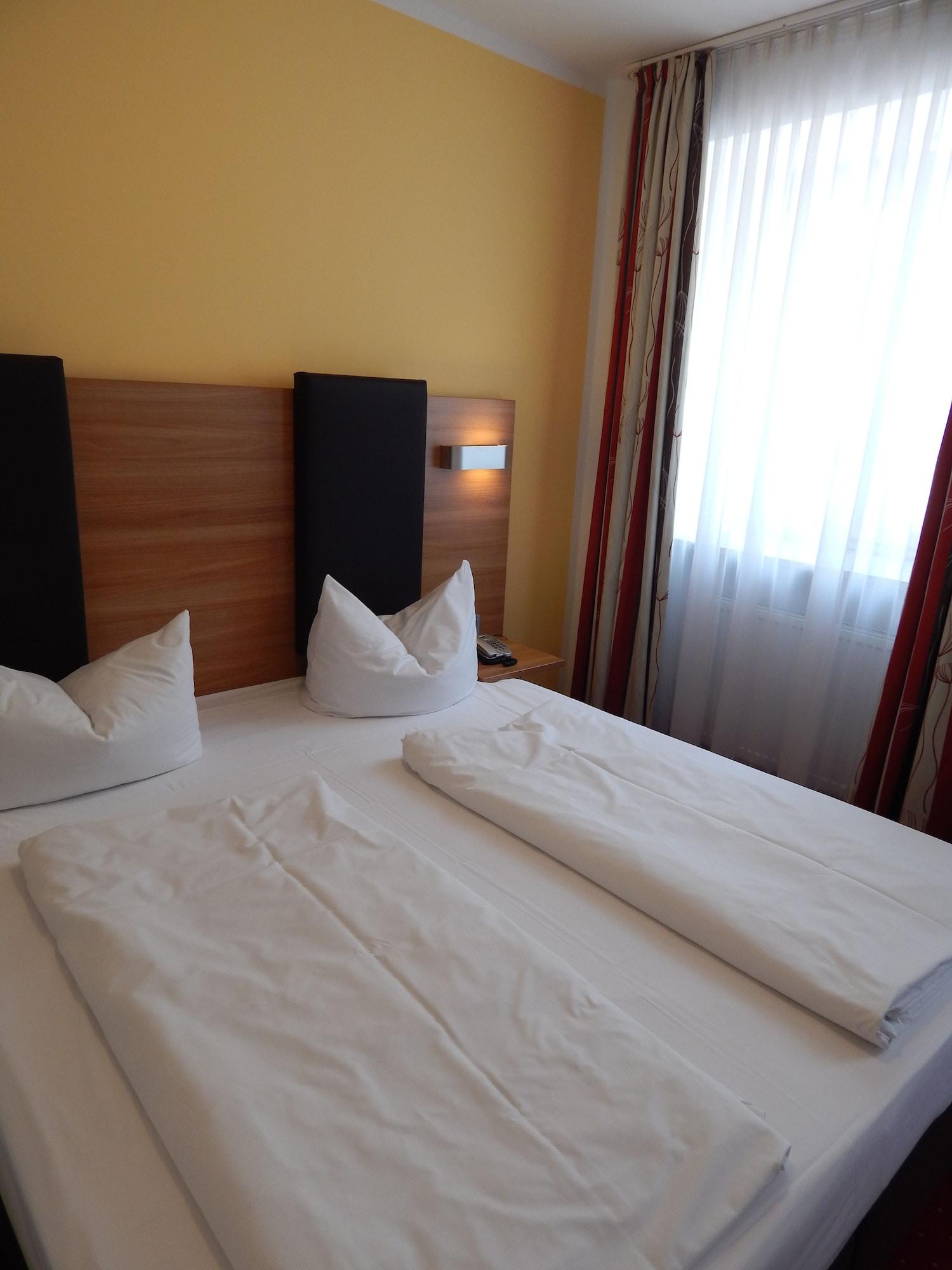 Hotel Andra Muenchen Екстер'єр фото