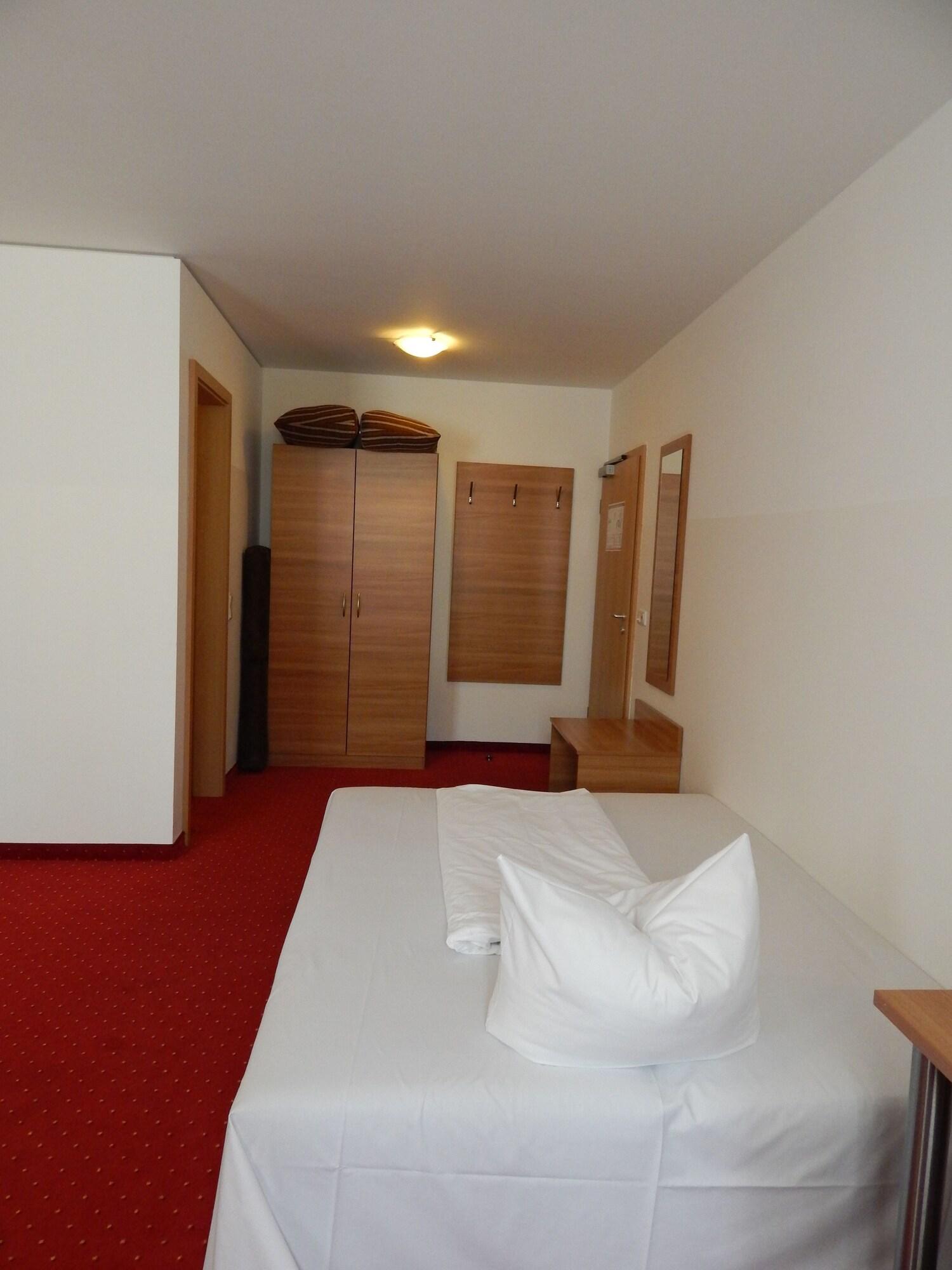 Hotel Andra Muenchen Екстер'єр фото