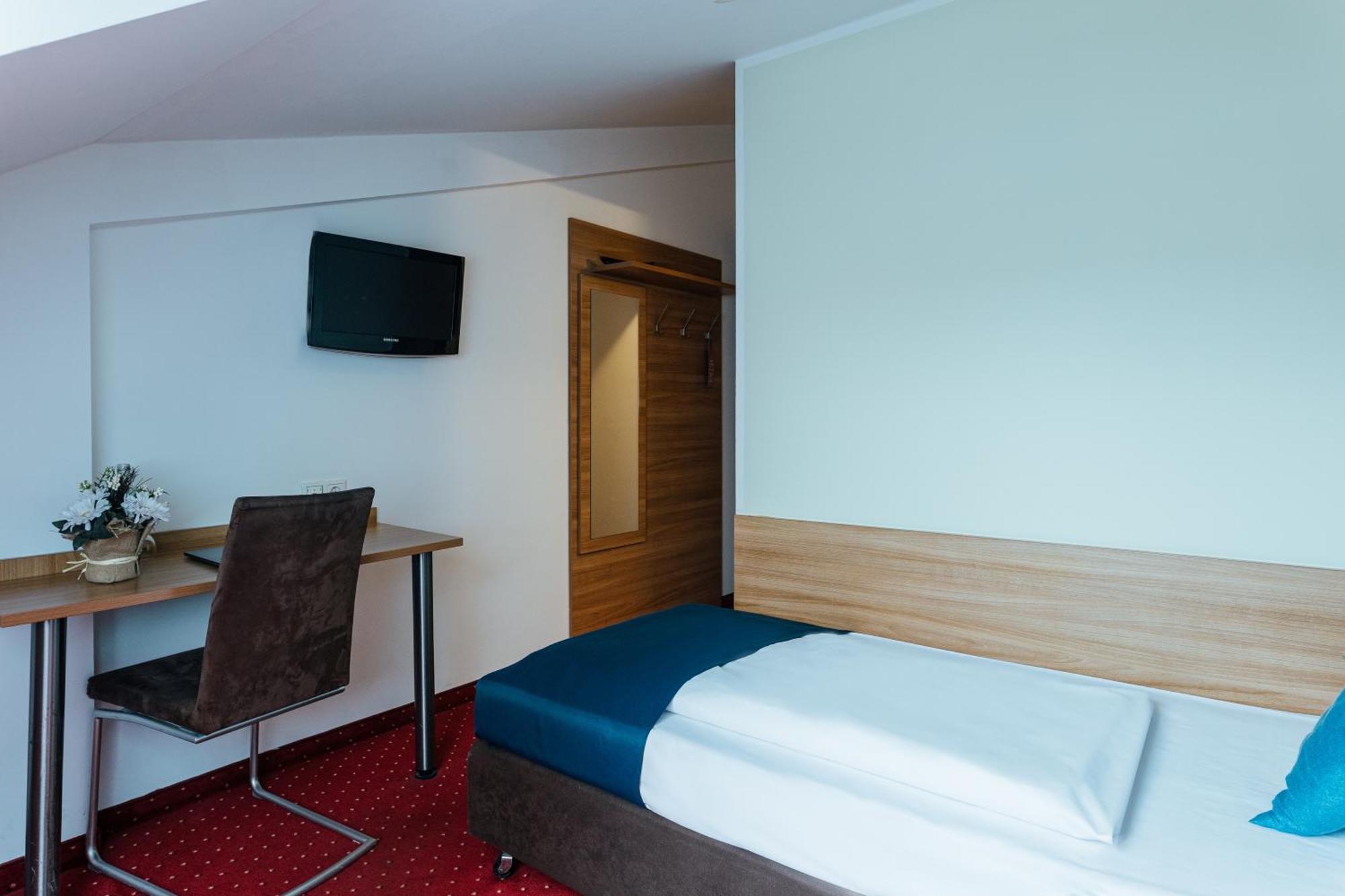 Hotel Andra Muenchen Екстер'єр фото