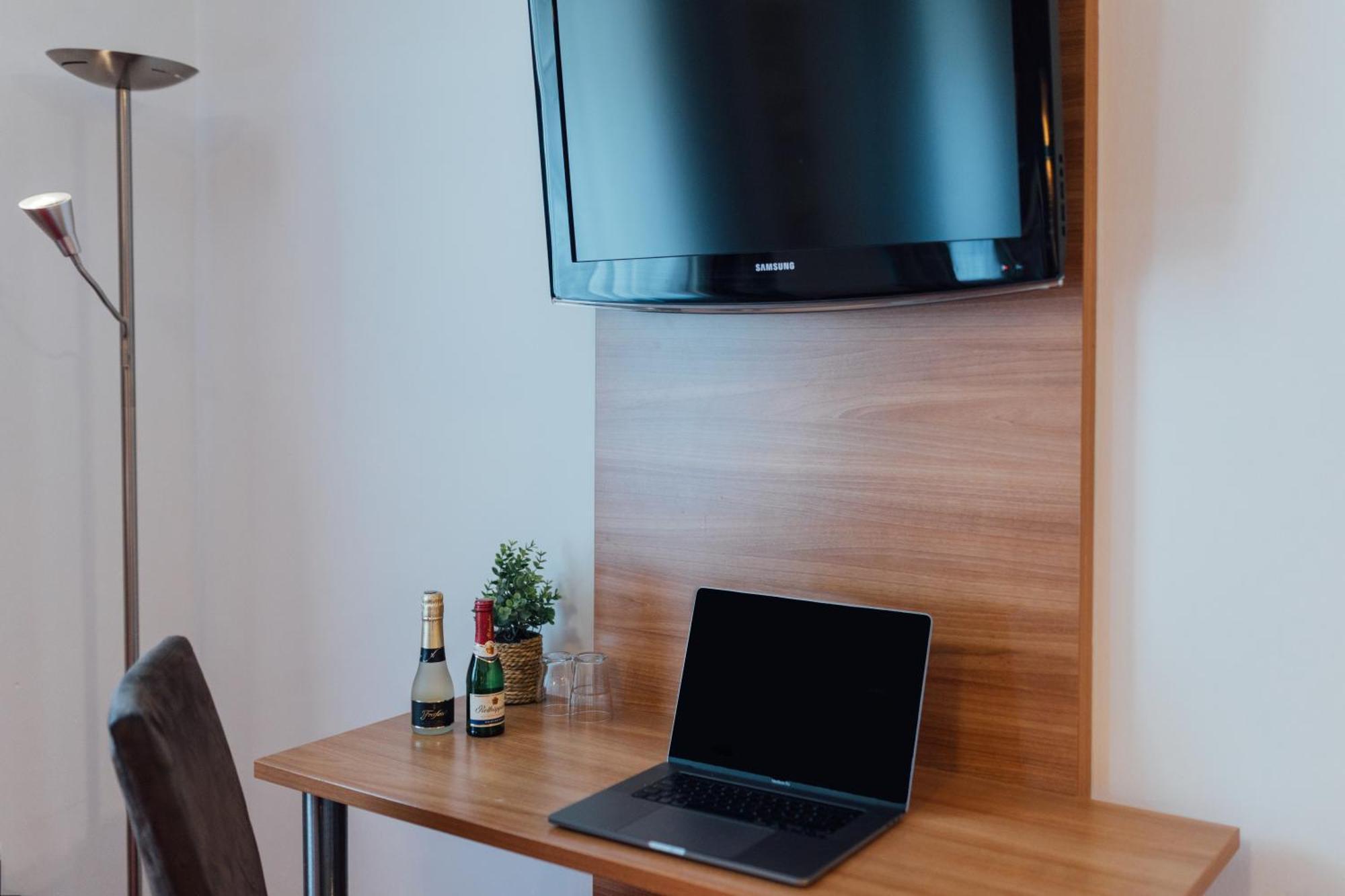 Hotel Andra Muenchen Екстер'єр фото